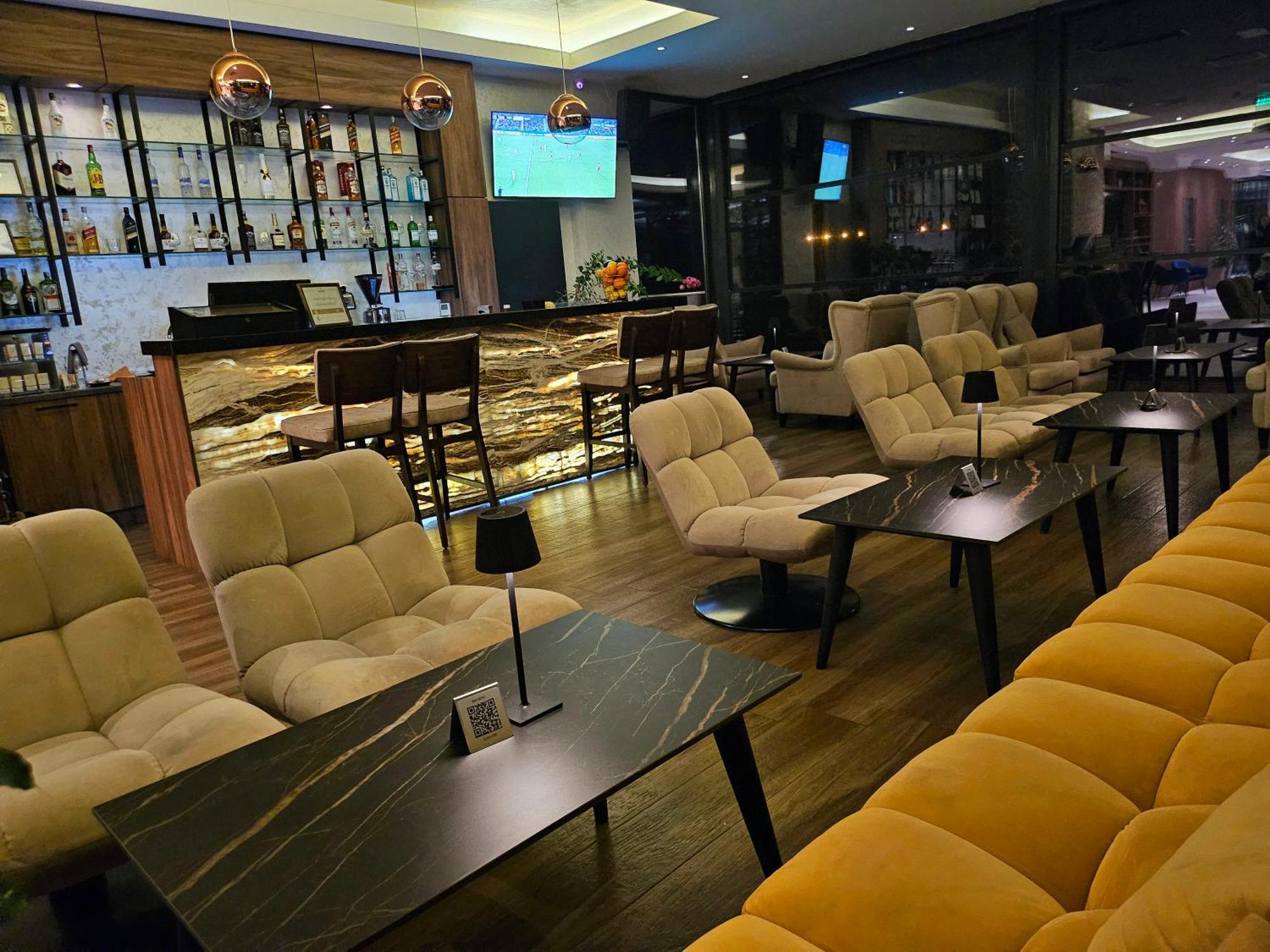 Glorius Hotel Veles Exterior photo